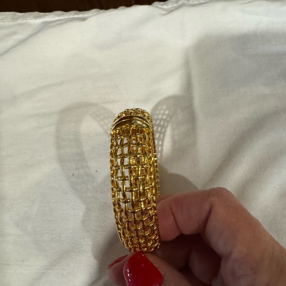 Talbots Gold Woven Bracelet - Picture 2 of 3